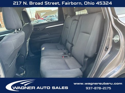 Used 2018 Toyota Highlander LE image 13