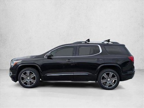 Used 2017 GMC Acadia Denali w/ Technology Package image 9