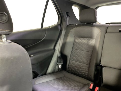 Used 2020 Chevrolet Equinox LT w/ Driver Convenience Package image 12