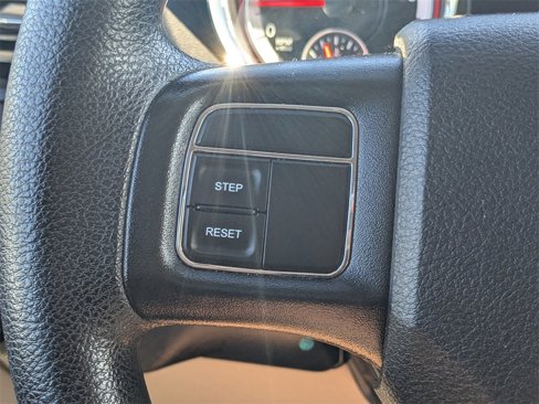 Used 2019 Dodge Grand Caravan SXT image 25