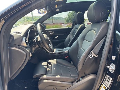 Certified 2021 Mercedes-Benz GLC 300 4MATIC image 11