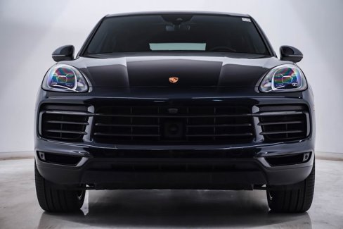 Certified 2022 Porsche Cayenne Coupe image 6