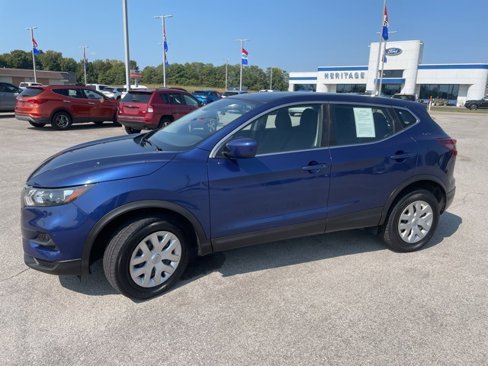Used 2020 Nissan Rogue Sport S image 4