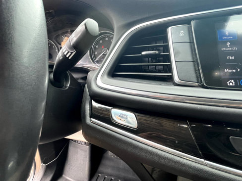 Used 2020 Buick Enclave Essence image 36