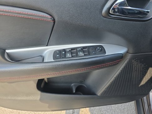Used 2018 Dodge Journey GT w/ Driver Convenience Group image 17