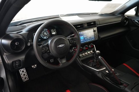 Used 2024 Subaru BRZ Limited image 3