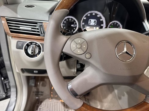 Used 2012 Mercedes-Benz E 350 Sedan image 33