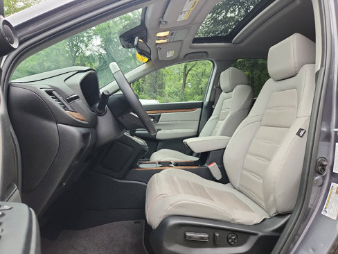 Used 2022 Honda CR-V Touring image 14