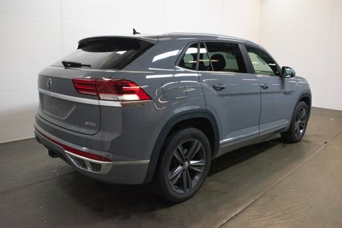 Used 2021 Volkswagen Atlas Cross Sport SE image 4