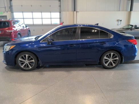 Used 2016 Subaru Legacy 2.5i Limited image 4