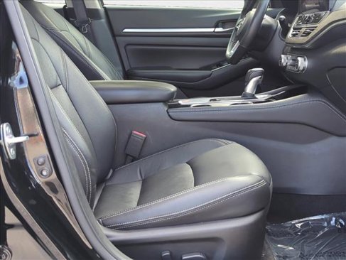 Used 2024 Nissan Altima 2.5 SL image 21