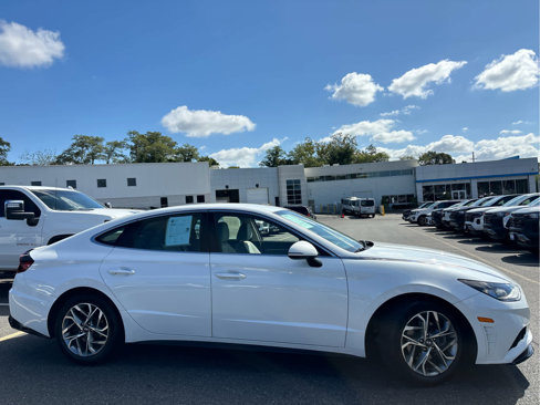 Used 2020 Hyundai Sonata SEL w/ Convenience Package image 3