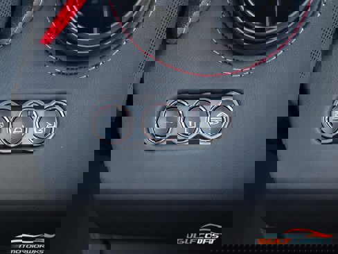 Used 2022 McLaren 720S Performance image 23