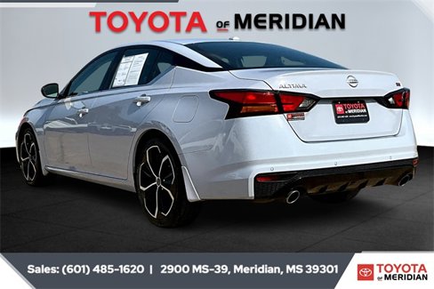 Used 2024 Nissan Altima 2.5 SR image 2