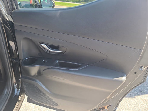 Used 2023 Hyundai Santa Cruz SEL image 33