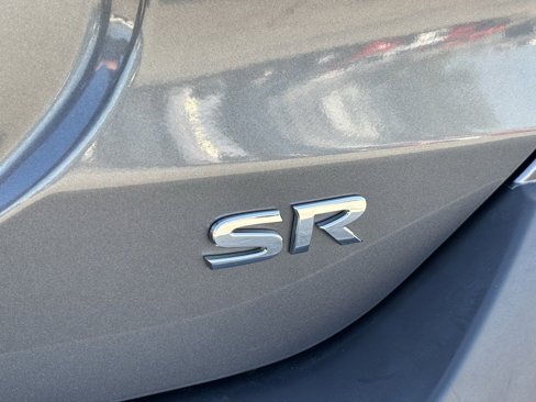 Used 2020 Nissan Kicks SR image 15