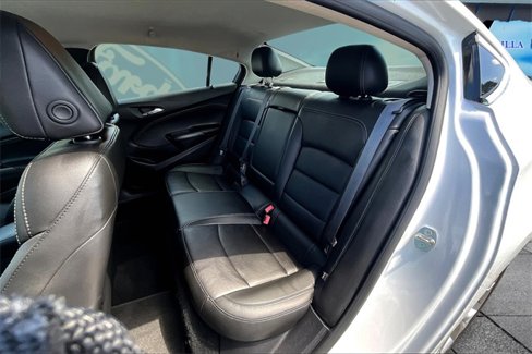 Used 2016 Chevrolet Cruze Premier image 25