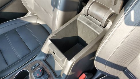 Used 2020 GMC Acadia Denali w/ Technology Package image 22