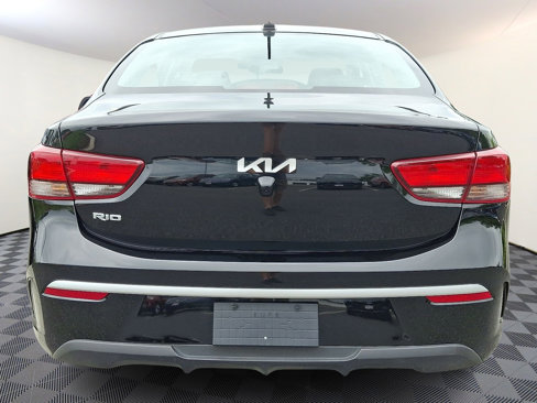 Used 2023 Kia Rio LX image 5