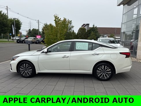 Used 2023 Nissan Altima 2.5 SV w/ SV Premium Package image 4