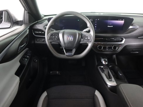 Used 2024 Buick Envista Preferred w/ Convenience II Package image 34