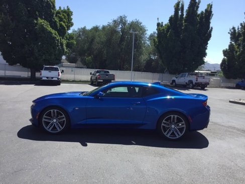 Used 2017 Chevrolet Camaro LT w/ RS Package image 7