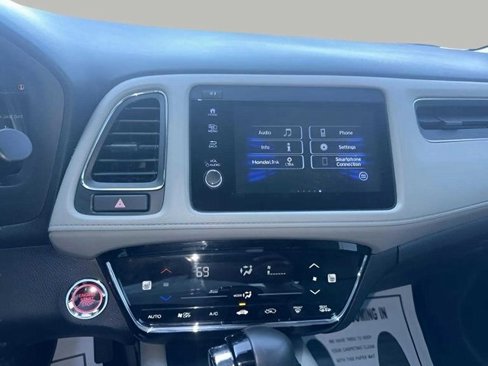 Used 2022 Honda HR-V EX-L image 16