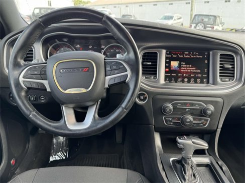 Used 2015 Dodge Charger SXT w/ Rallye Group image 2