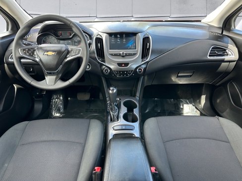 Used 2017 Chevrolet Cruze LT w/ Convenience Package image 12