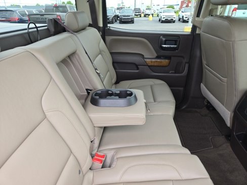 Used 2017 GMC Sierra 1500 SLT w/ SLT Premium Package image 16