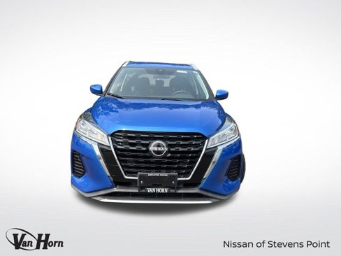Used 2022 Nissan Kicks SV image 9