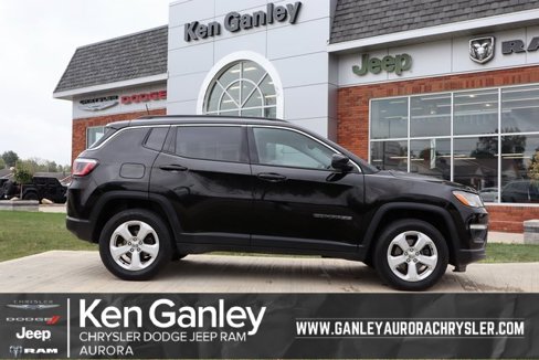 Used 2019 Jeep Compass Latitude w/ Cold Weather Group image 1