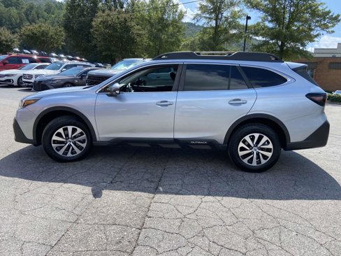 Used 2022 Subaru Outback Premium image 27