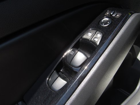 Used 2023 Nissan Altima 2.5 SV image 17