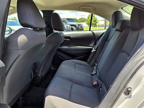 Used 2022 Toyota Corolla LE image 12