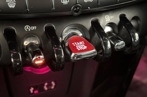 Used 2016 MINI Cooper S image 22