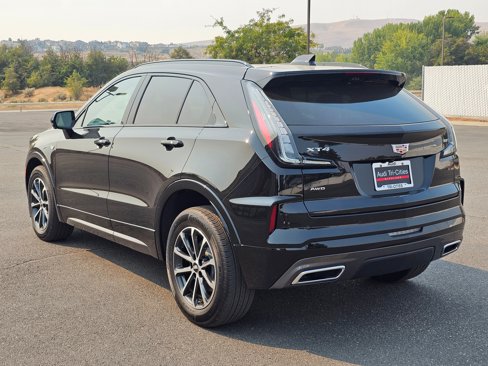 Used 2025 Cadillac XT4 Sport w/ Technology Package image 4