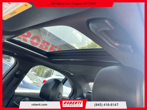 Used 2019 Mercedes-Benz C 300 4MATIC Sedan image 18