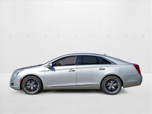 Used 2017 Cadillac XTS Luxury image 9