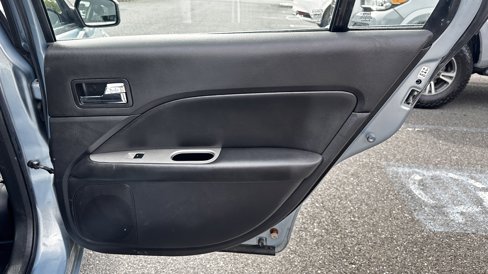 Used 2010 Ford Fusion Hybrid image 29