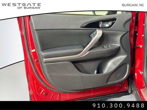 Used 2018 Mitsubishi Eclipse Cross SE image 11