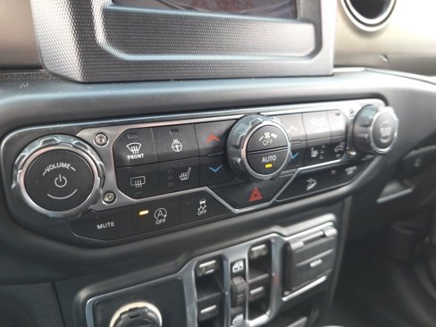 Used 2019 Jeep Wrangler Unlimited Sport S image 26