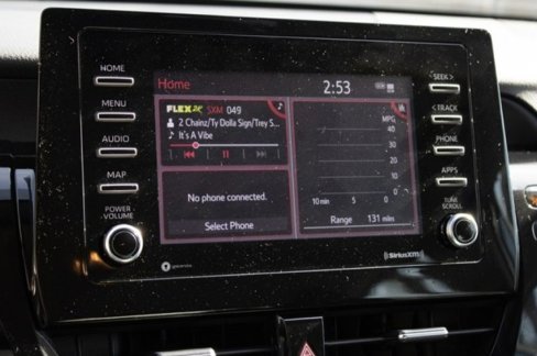 Used 2022 Toyota Camry LE image 32
