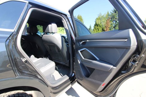 Used 2020 Audi Q3 2.0T Premium Plus image 21