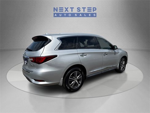 Used 2018 INFINITI QX60 AWD w/ Premium Plus Package image 8