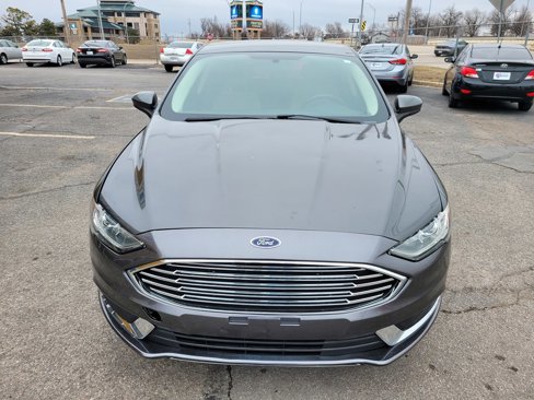 Used 2017 Ford Fusion SE image 8