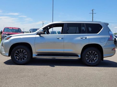 Used 2021 Lexus GX 460 Premium image 3