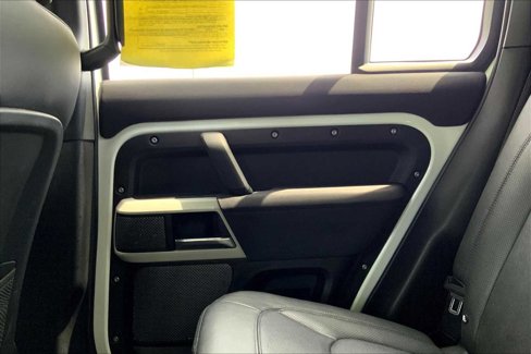 Used 2023 Land Rover Defender 110 S image 35