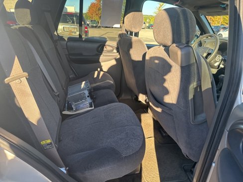 Used 2004 Chevrolet TrailBlazer LT image 34