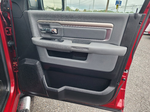 Used 2014 RAM 1500 Big Horn image 23